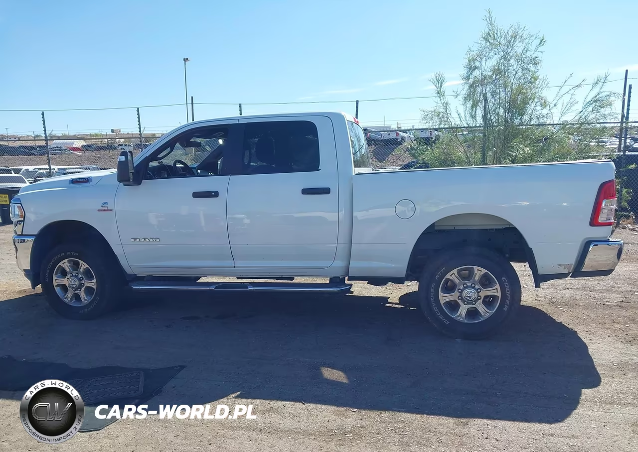 2024 Ram 2500 Big Horn 4X4 6'4 Box VIN:3C6UR5DL0RG100785 - 14