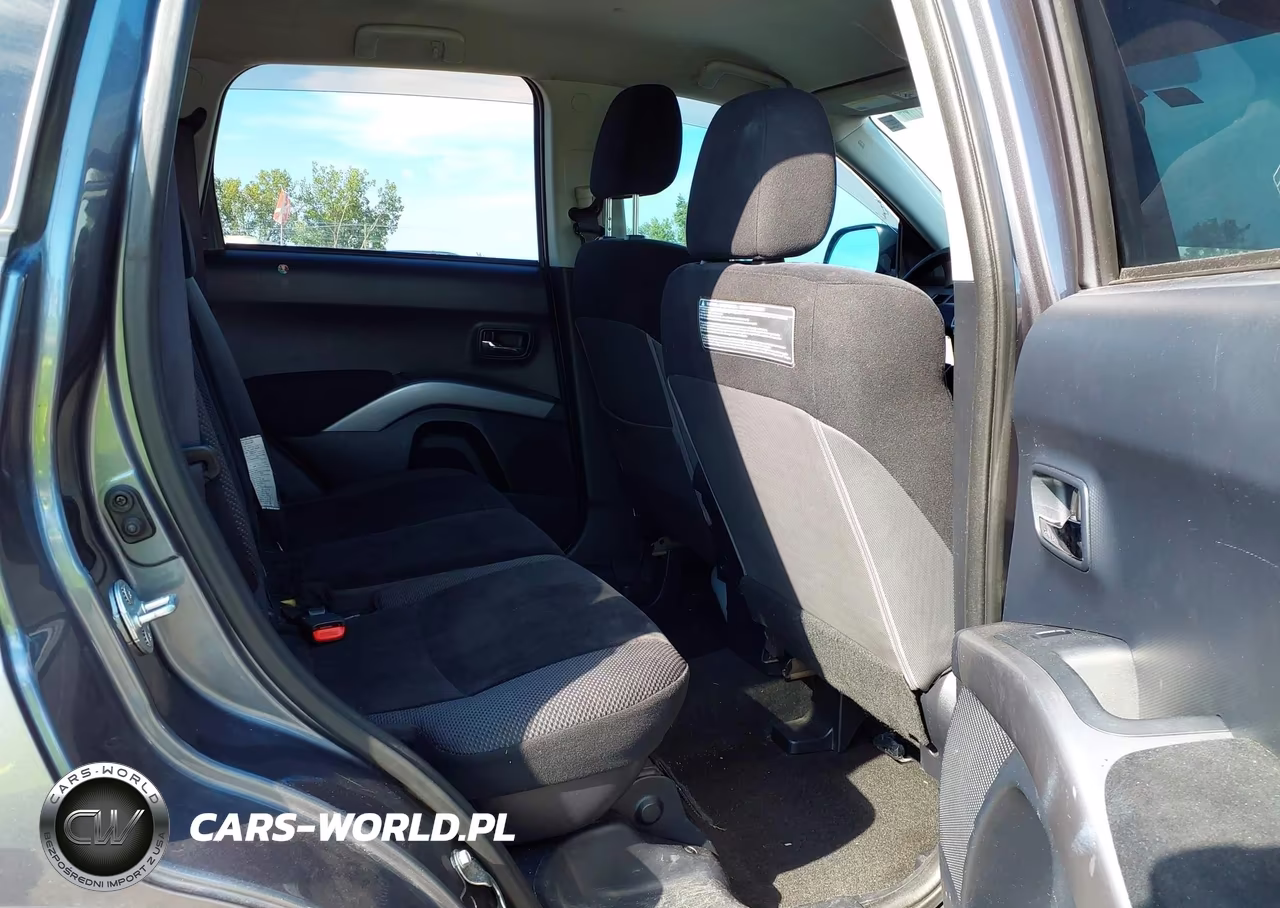 2011 Mitsubishi Outlander Es VIN:JA4AS2AW2BU042608 - 8