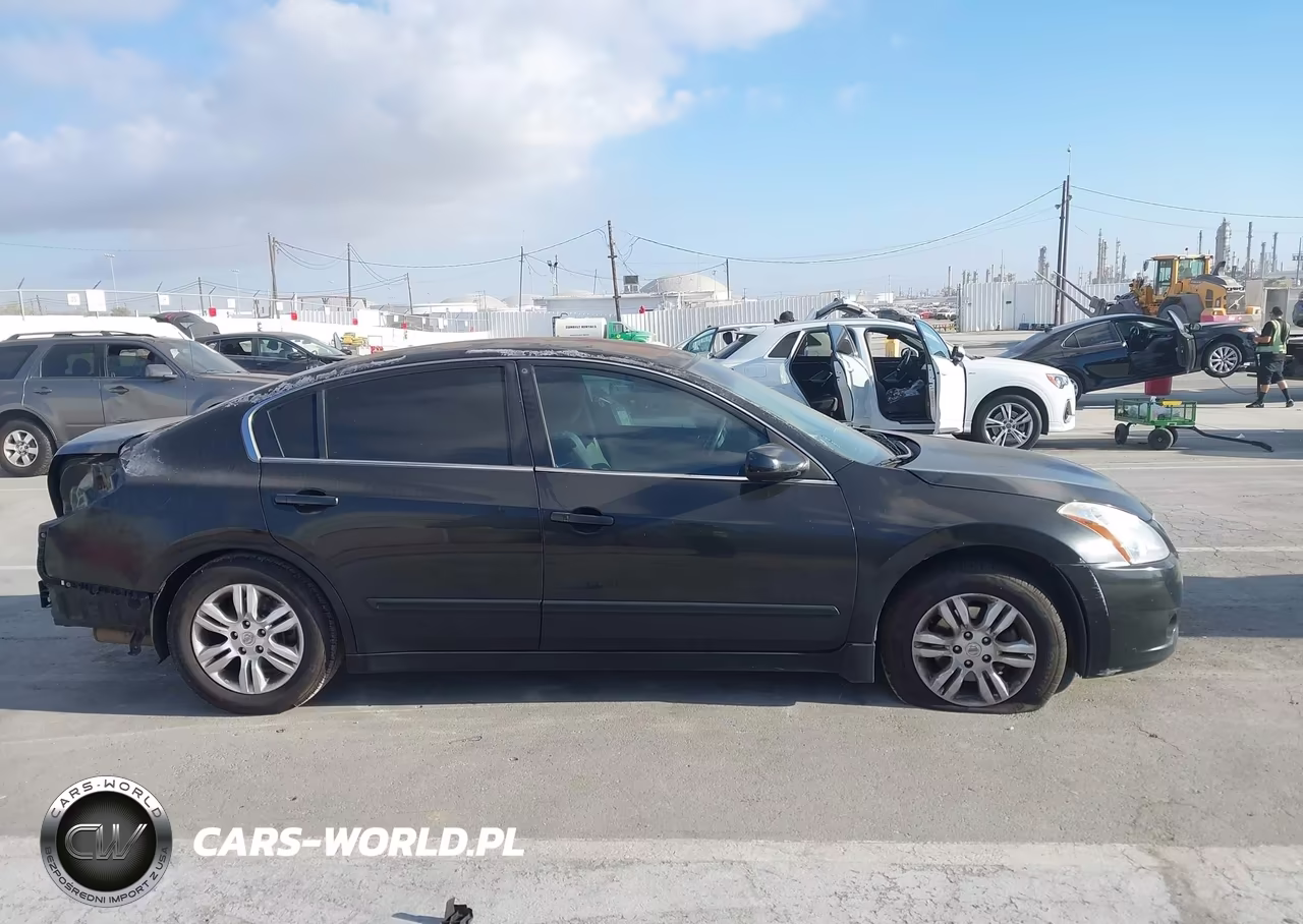 2011 Nissan Altima 2.5 S VIN:1N4AL2AP4BN488836 - 14