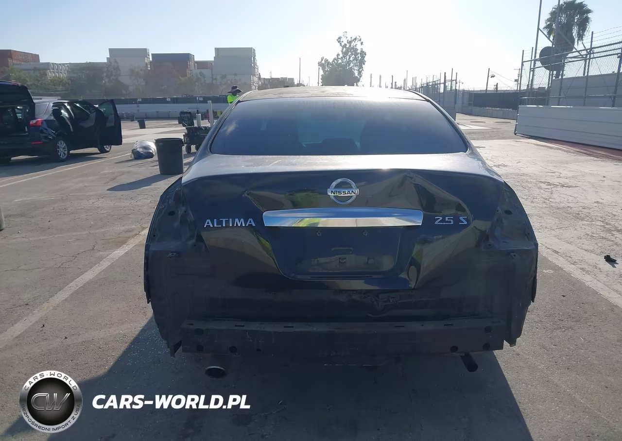 2011 Nissan Altima 2.5 S VIN:1N4AL2AP4BN488836 - 17
