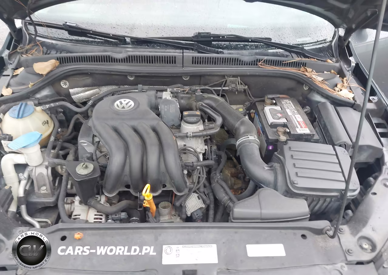 2012 Volkswagen Jetta 2.0L S VIN:3VW2K7AJ2CM390651 - 10