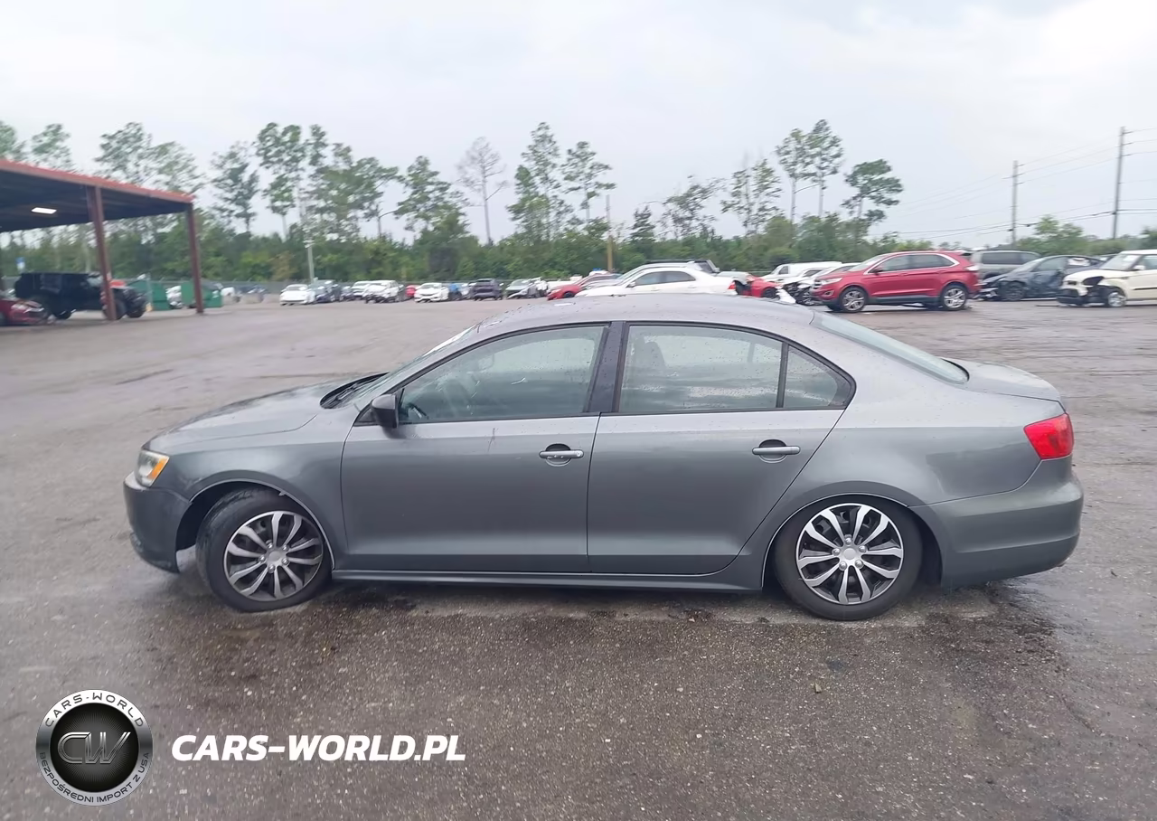 2012 Volkswagen Jetta 2.0L S VIN:3VW2K7AJ2CM390651 - 14