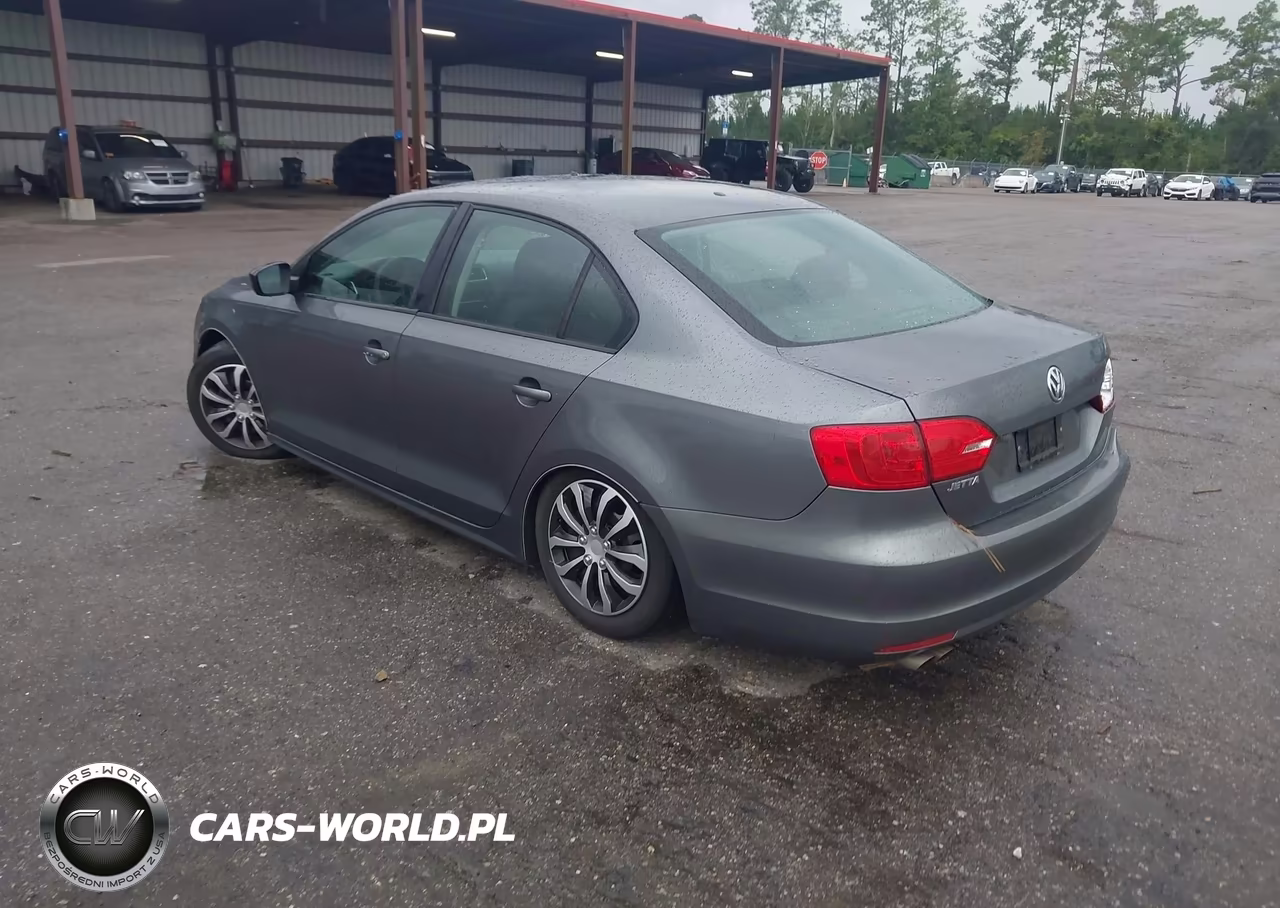 2012 Volkswagen Jetta 2.0L S VIN:3VW2K7AJ2CM390651 - 3