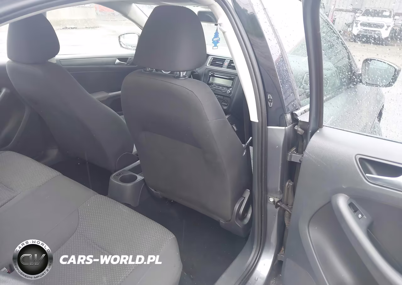 2012 Volkswagen Jetta 2.0L S VIN:3VW2K7AJ2CM390651 - 8