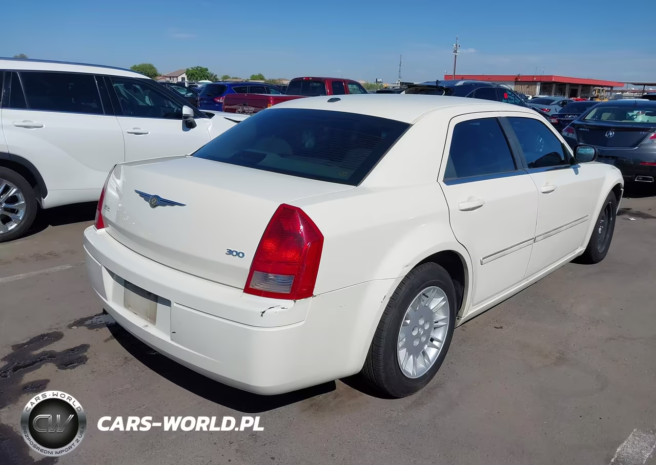 2007 Chrysler 300 VIN:2C3LA43R97H774270 - 4