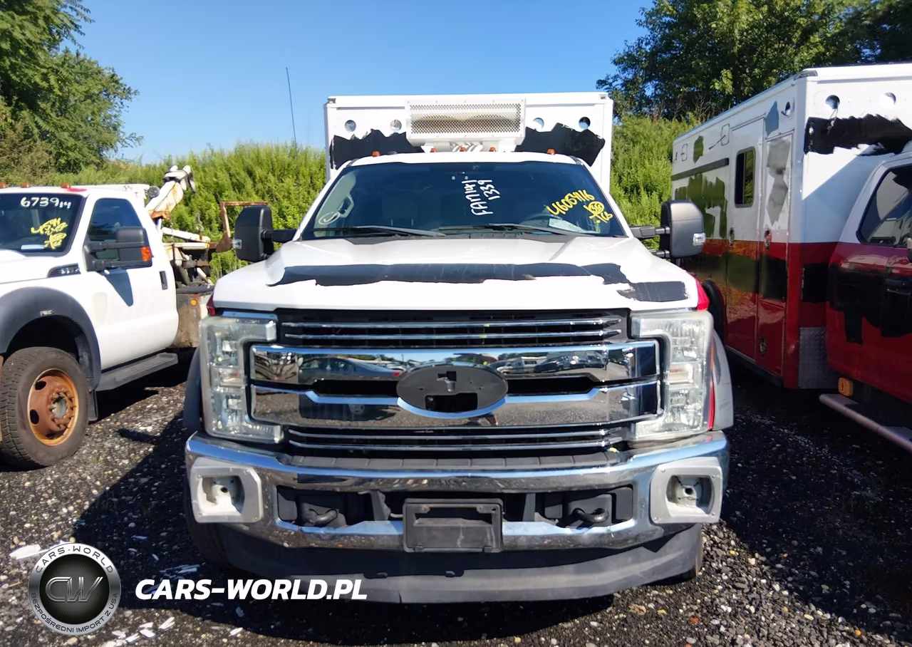 2017 Ford F550 Super Duty VIN:1FD0X5HT2HED81058 - 14