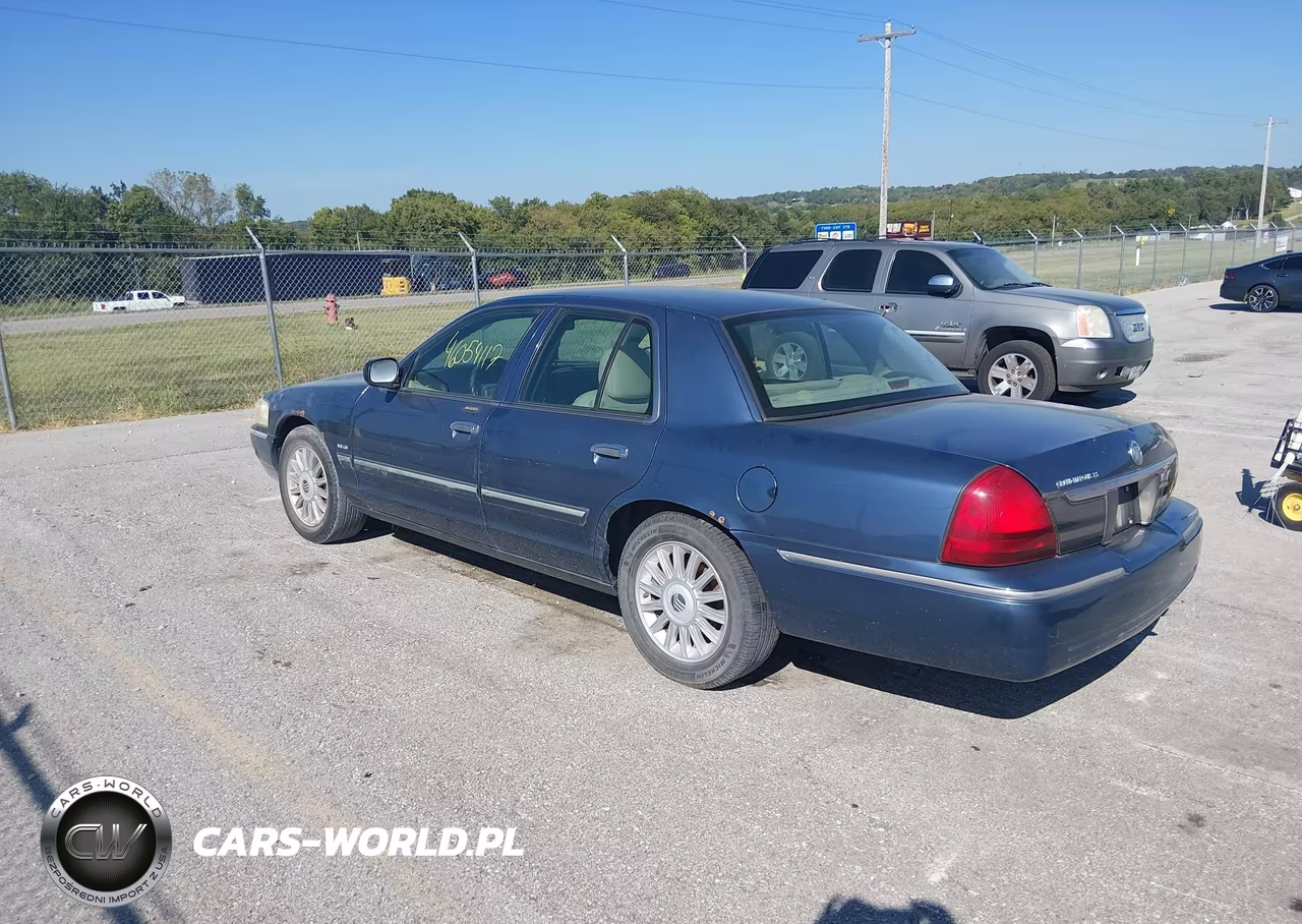 2010 Mercury Grand Marquis Ls (Fleet Only) VIN:2MEBM7FV7AX634075 - 3