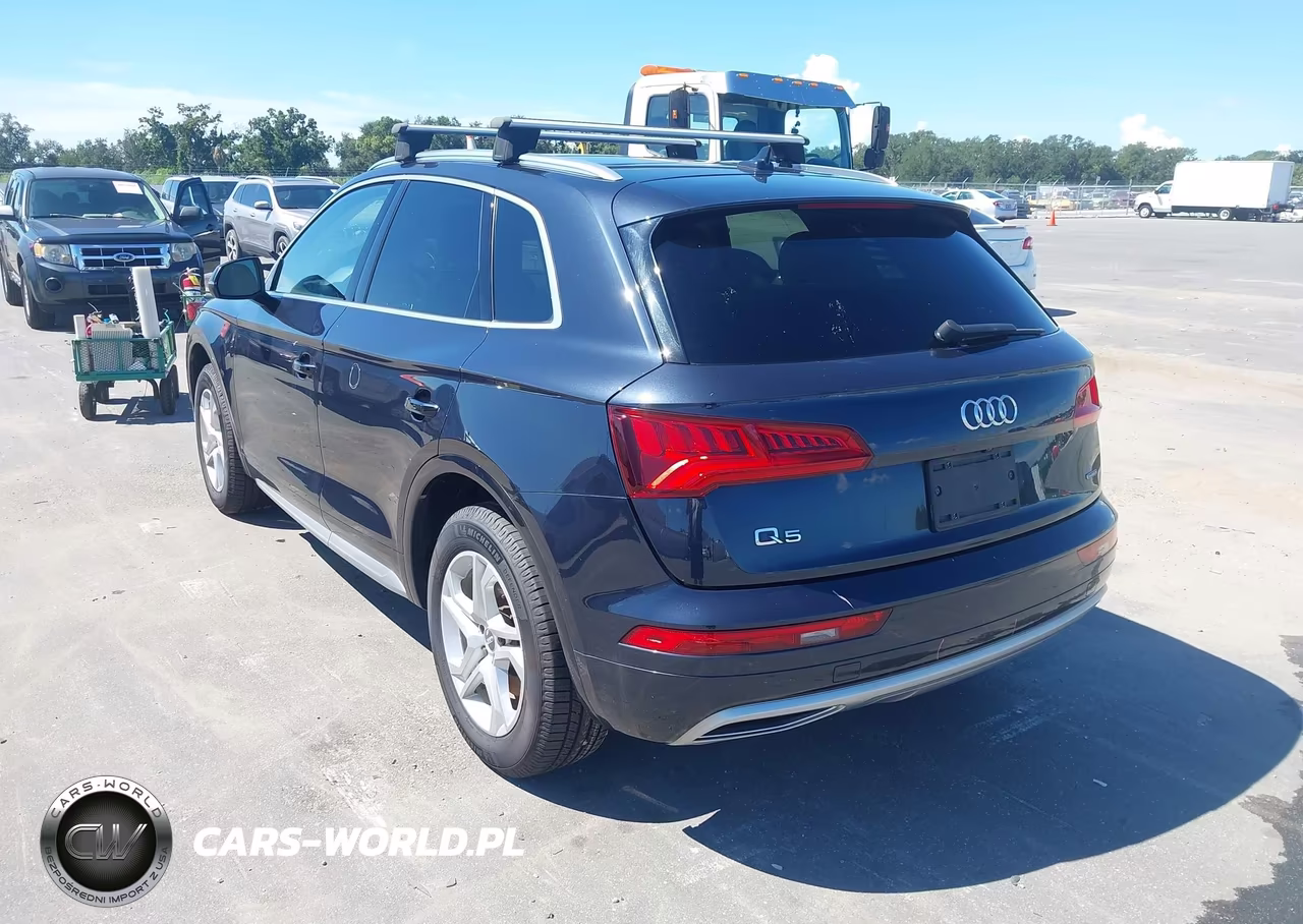 2019 Audi Q5 45 Premium VIN:WA1ANAFY0K2048740 - 3