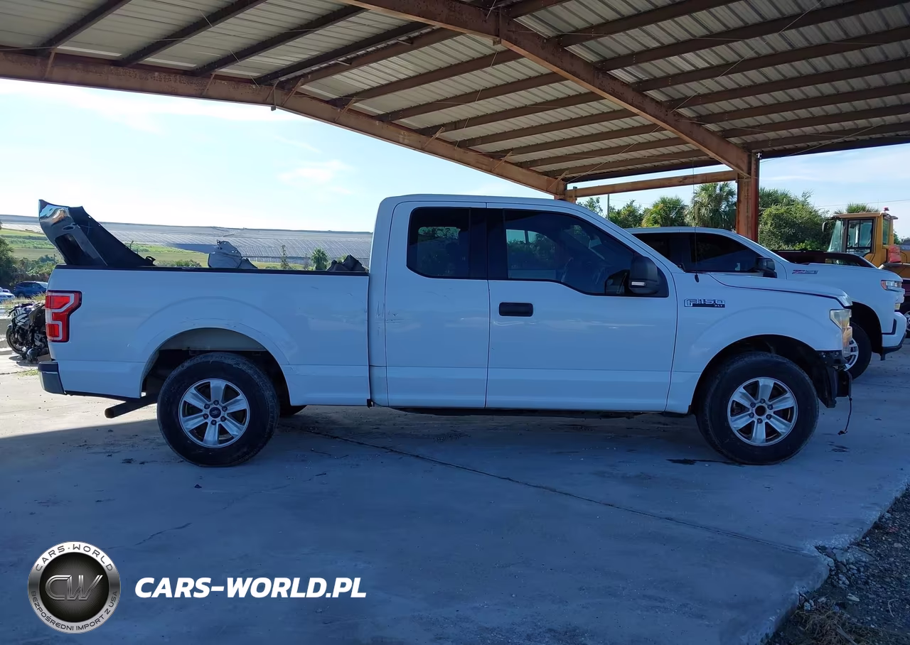 2018 Ford F-150 Xlt VIN:1FTEX1CG1JKC88178 - 14