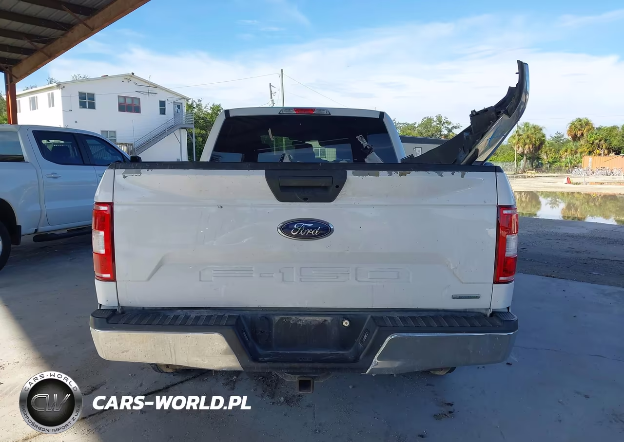 2018 Ford F-150 Xlt VIN:1FTEX1CG1JKC88178 - 17