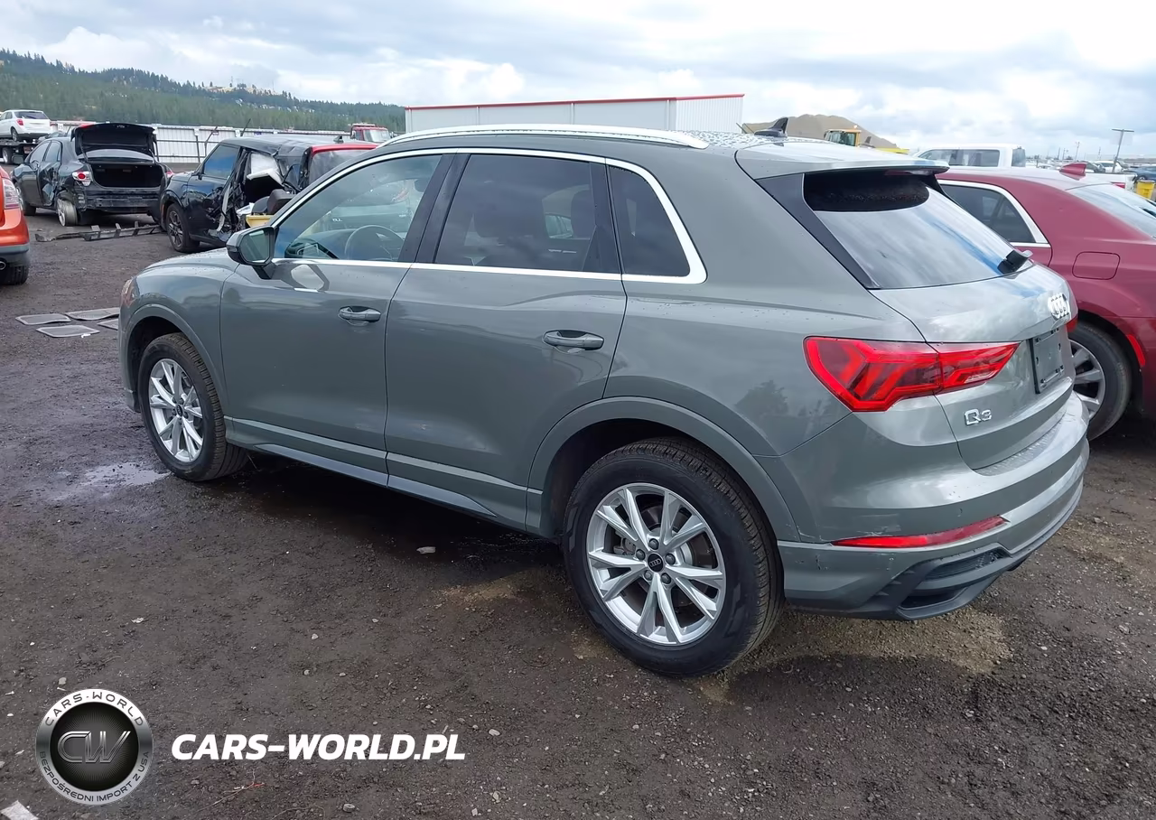 2023 Audi Q3 Premium 45 Tfsi S Line Quattro Tiptronic VIN:WA1DECF31P1137131 - 3