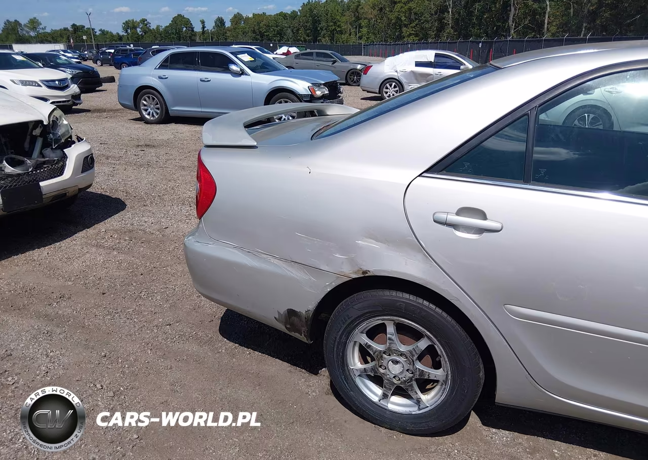 2004 Toyota Camry Le VIN:4T1BE32K44U901375 - 6