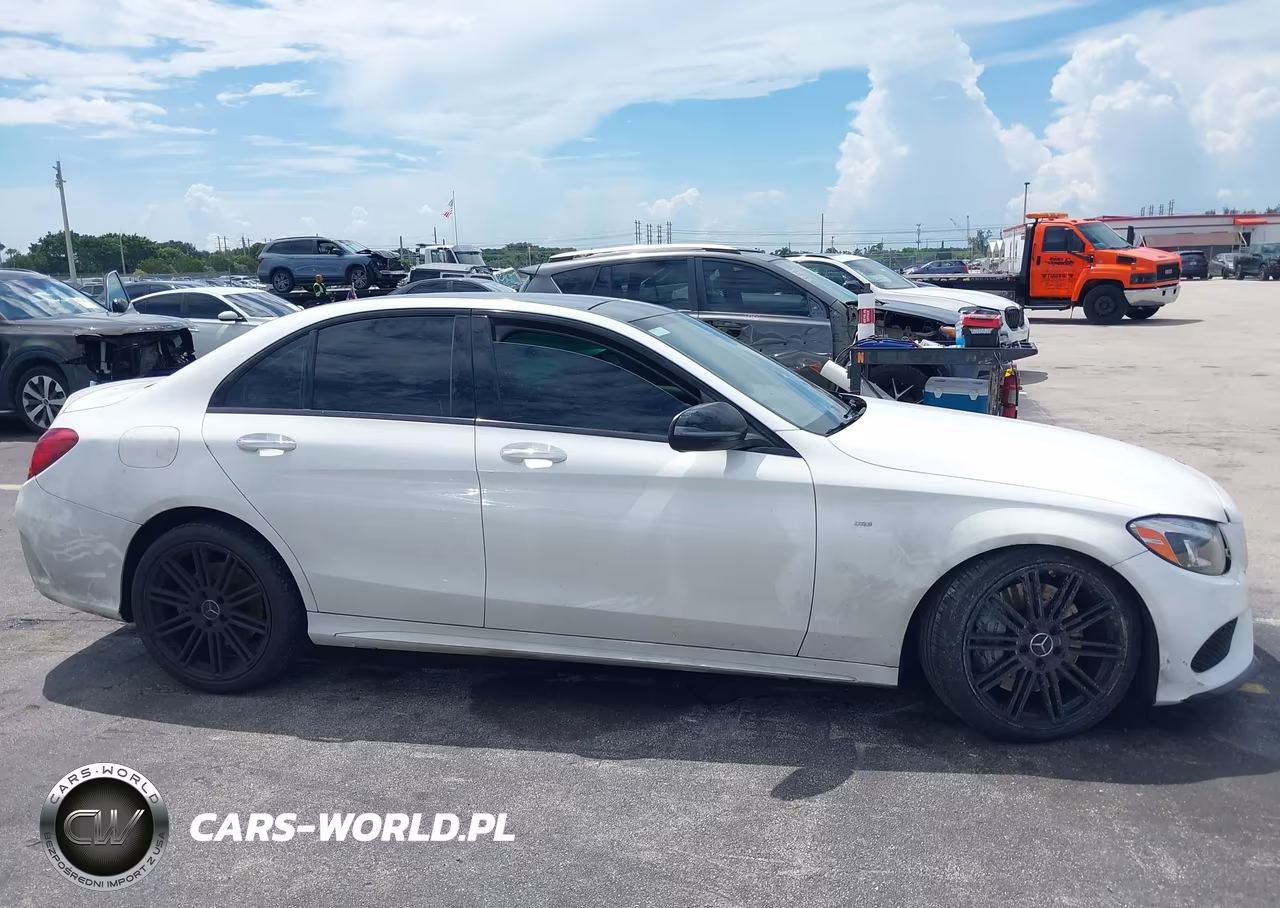 2017 Mercedes-Benz Amg C 43 4Matic VIN:55SWF6EBXHU208789 - 13