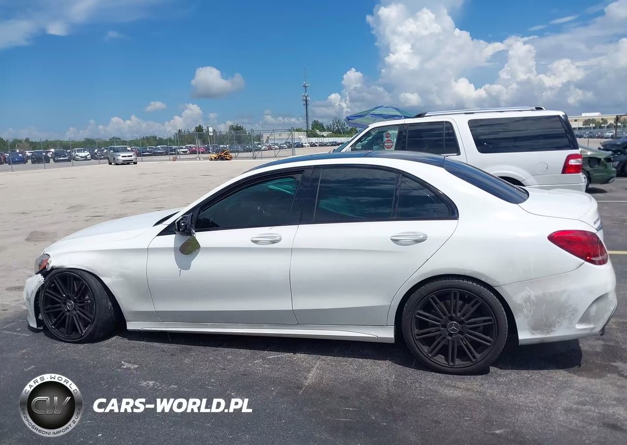 2017 Mercedes-Benz Amg C 43 4Matic VIN:55SWF6EBXHU208789 - 14