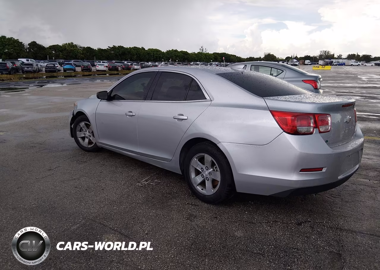 2015 Chevrolet Malibu 1Fl VIN:1G11A5SL8FF325516 - 3