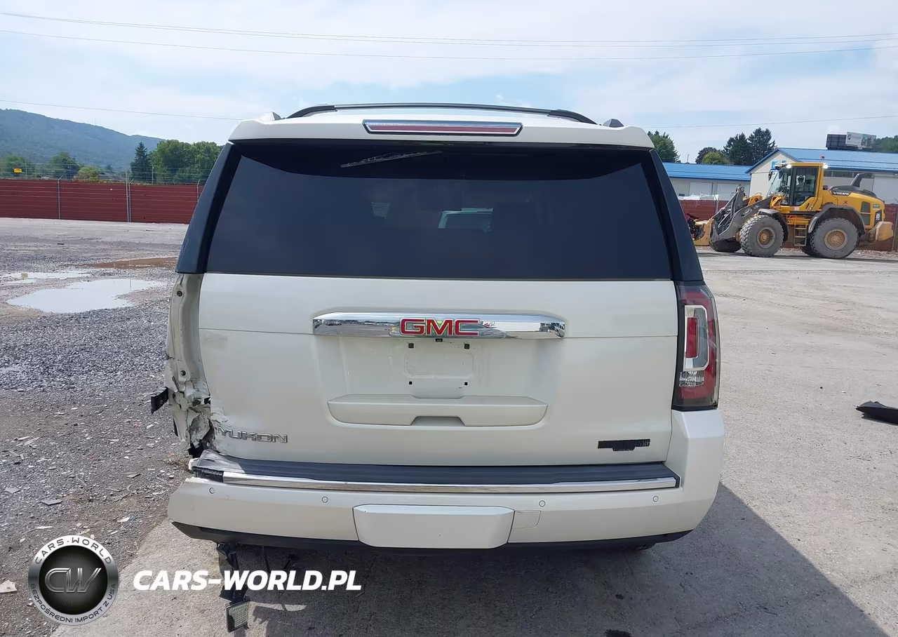 2015 GMC Yukon Denali VIN:1GKS2CKJXFR665006 - 17