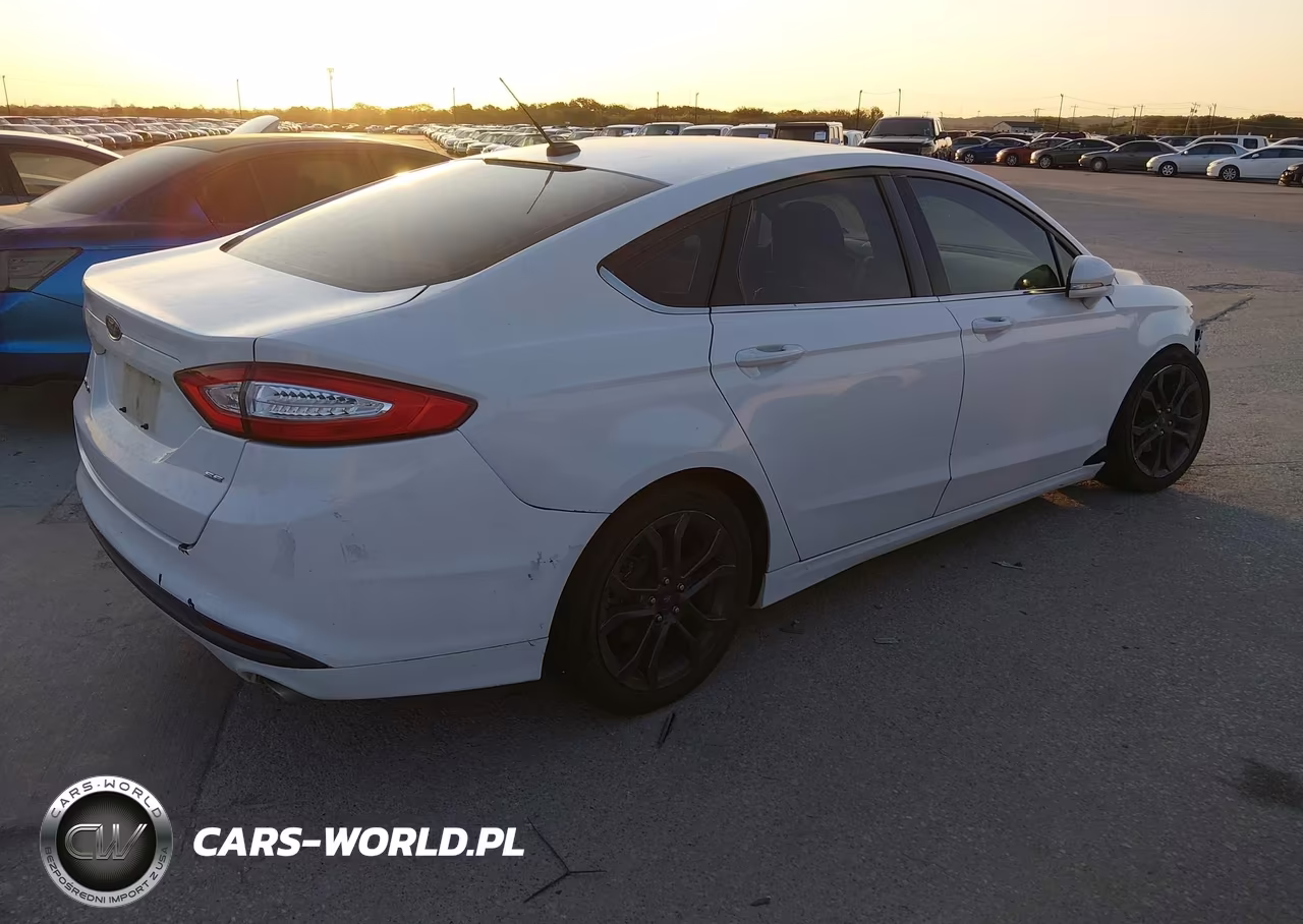 2014 Ford Fusion Se VIN:3FA6P0H78ER113408 - 4