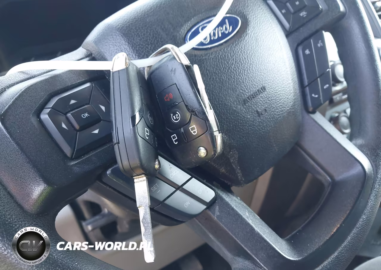 2018 Ford F-250 Xl VIN:1FT7W2BT8JEC35511 - 11