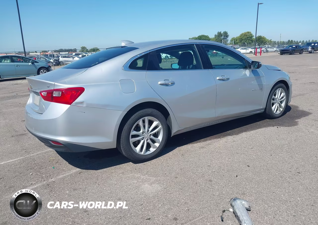 2017 Chevrolet Malibu 1Lt VIN:1G1ZE5ST9HF173210 - 4