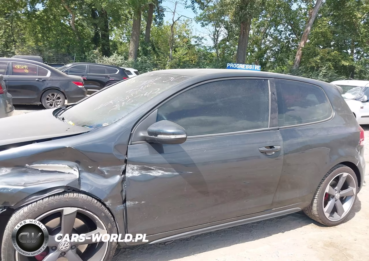 2012 Volkswagen Gti 2-Door VIN:WVWFV7AJ8CW216742 - 15