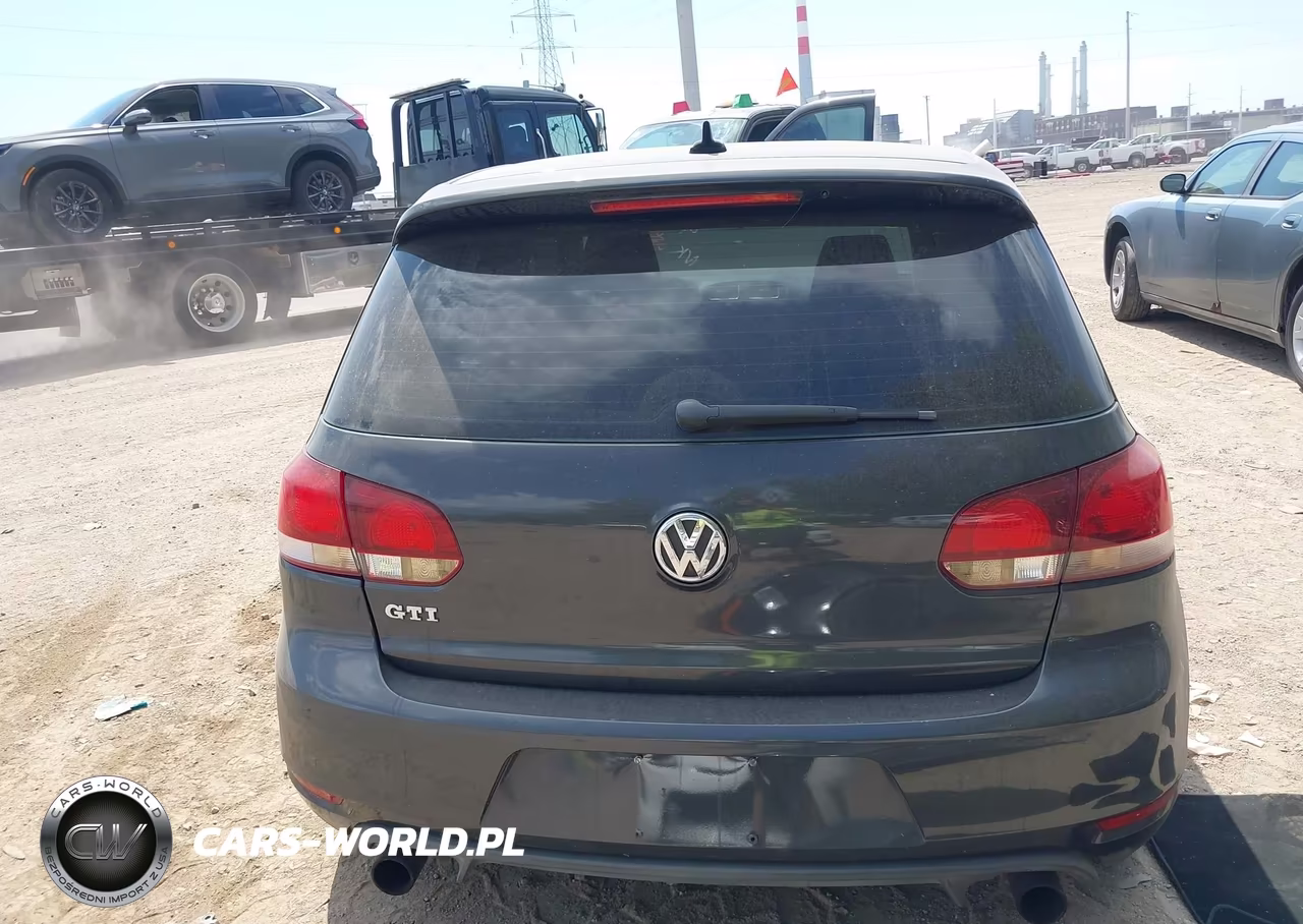 2012 Volkswagen Gti 2-Door VIN:WVWFV7AJ8CW216742 - 17