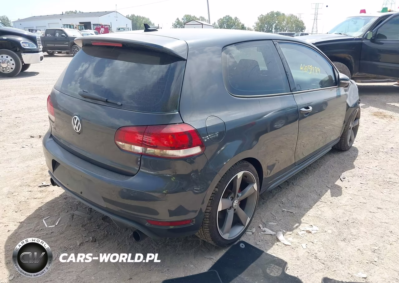 2012 Volkswagen Gti 2-Door VIN:WVWFV7AJ8CW216742 - 4