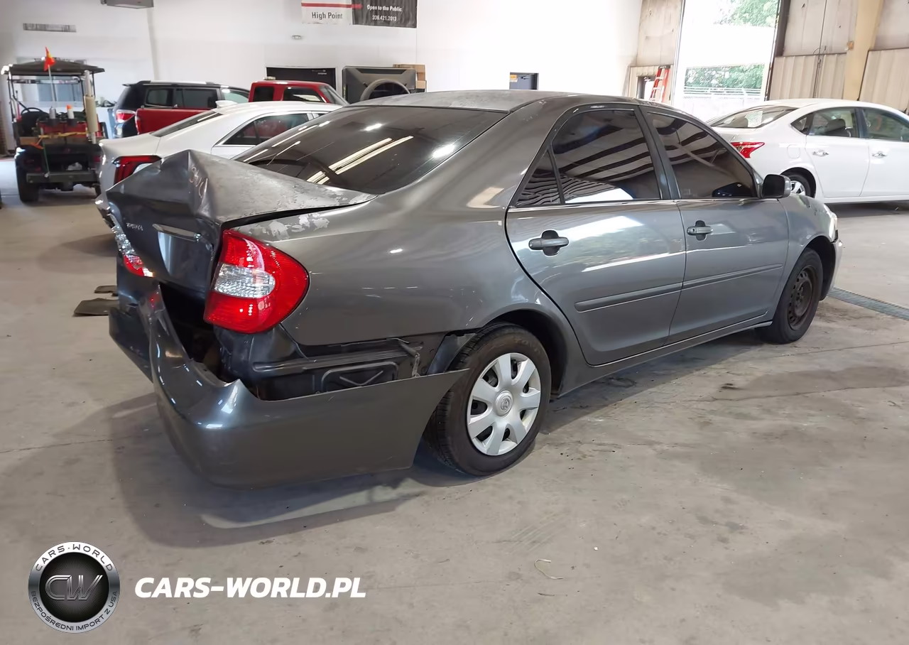2002 Toyota Camry Le VIN:4T1BE32K12U536991 - 4