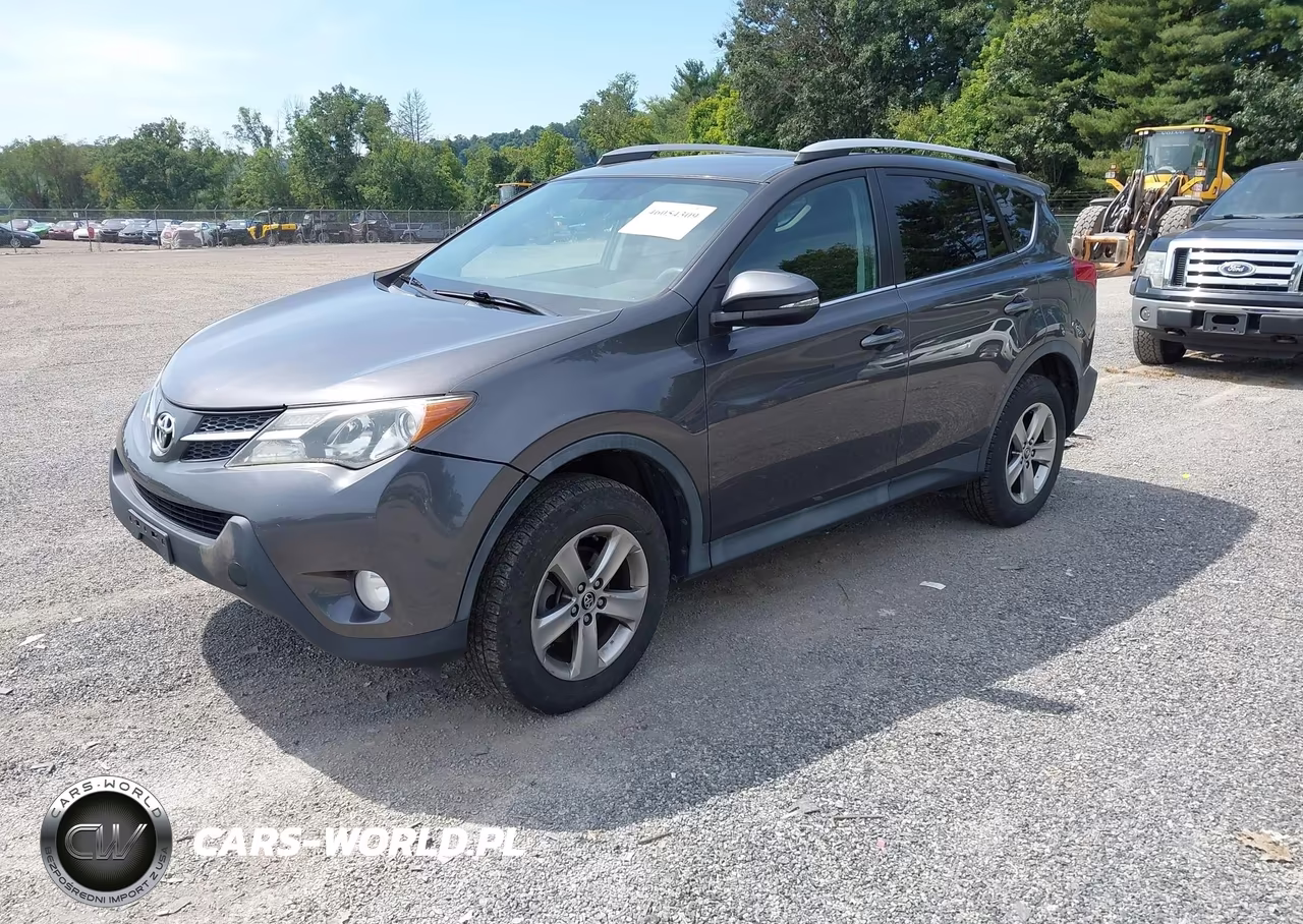 2015 Toyota Rav4 Xle VIN:2T3RFREV4FW299737 - 2