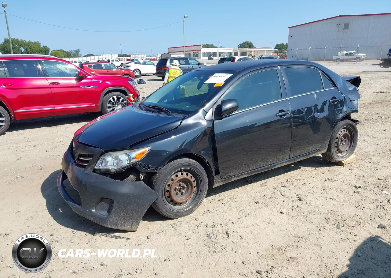 2013 Toyota Corolla Le VIN:JTDBU4EE2DJ114624 - 2
