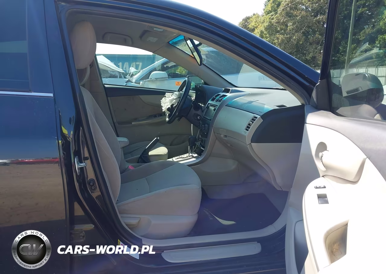 2013 Toyota Corolla Le VIN:JTDBU4EE2DJ114624 - 5