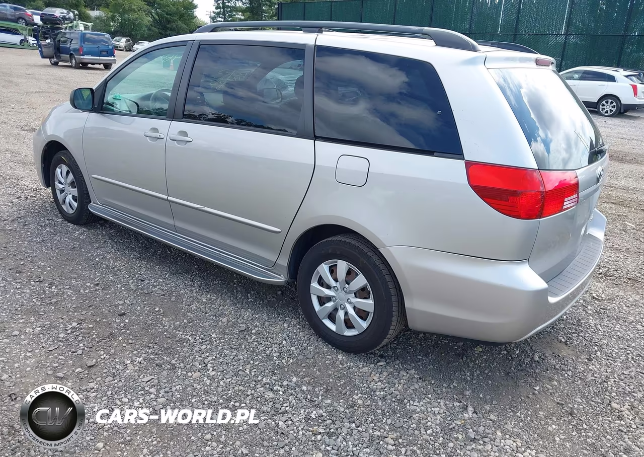 2004 Toyota Sienna Le VIN:5TDZA23C04S078237 - 3
