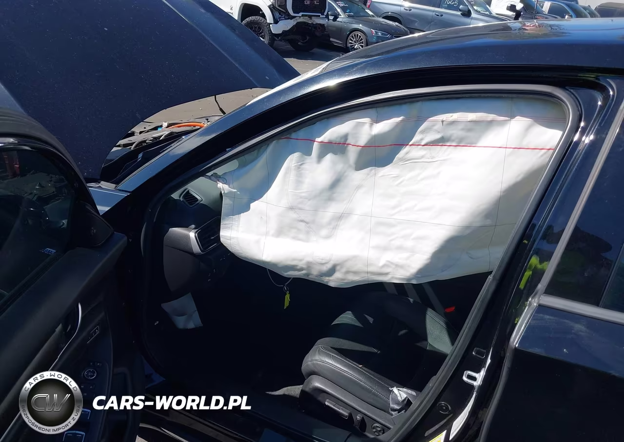 2021 Honda Accord Hybrid Touring VIN:1HGCV3F99MA003289 - 17