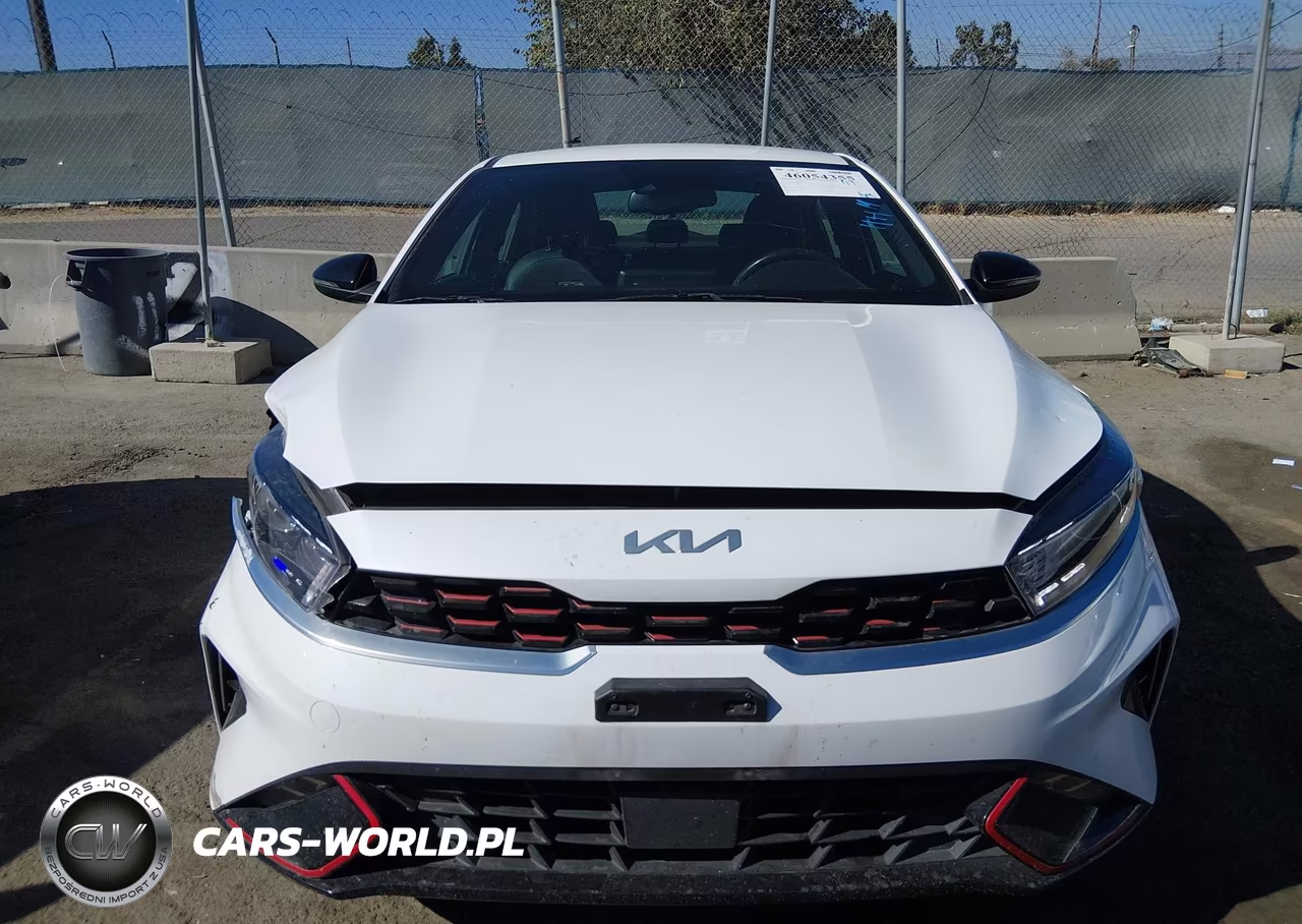 2023 Kia Forte Gt-Line VIN:3KPF54AD0PE559327 - 11