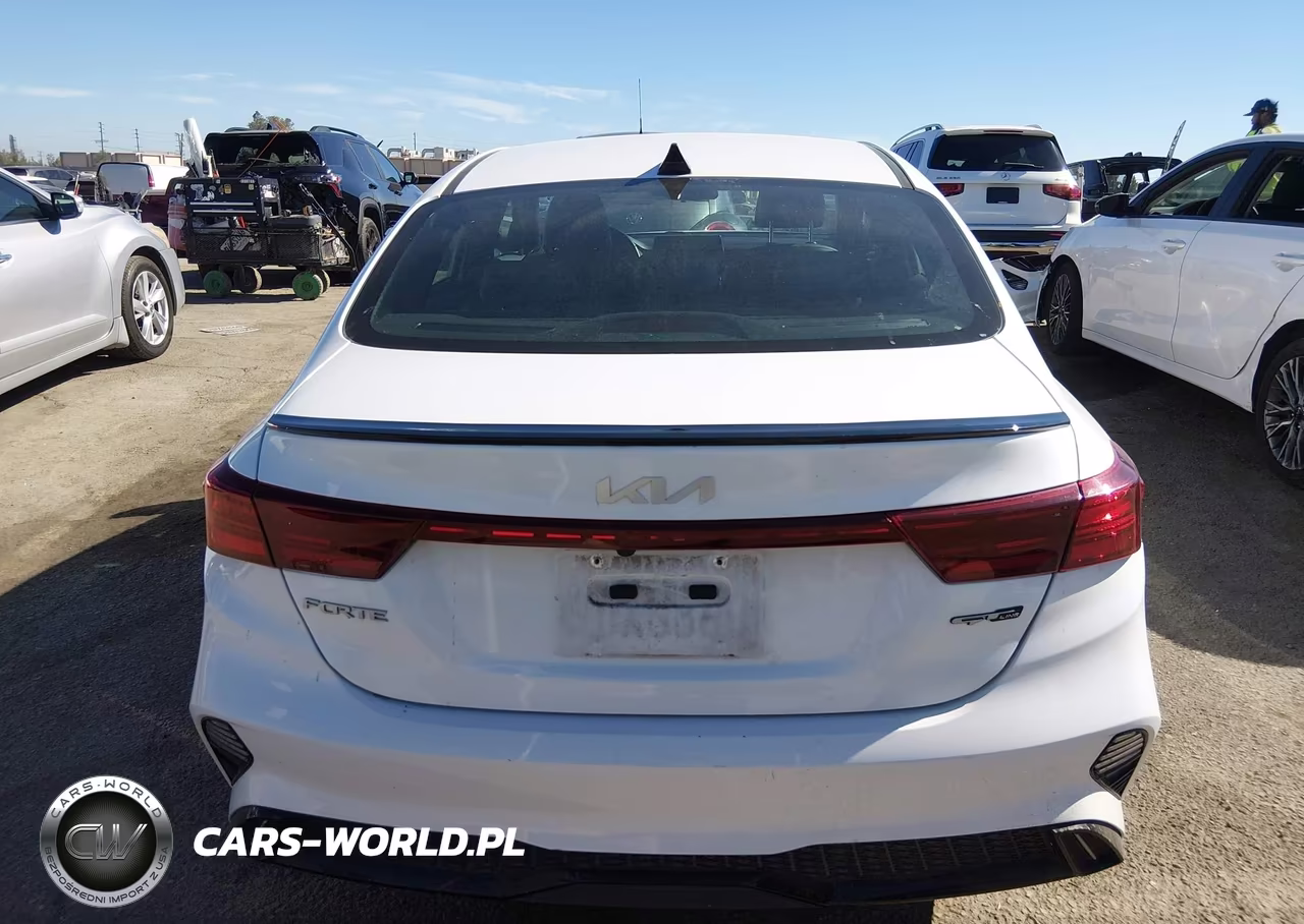 2023 Kia Forte Gt-Line VIN:3KPF54AD0PE559327 - 15