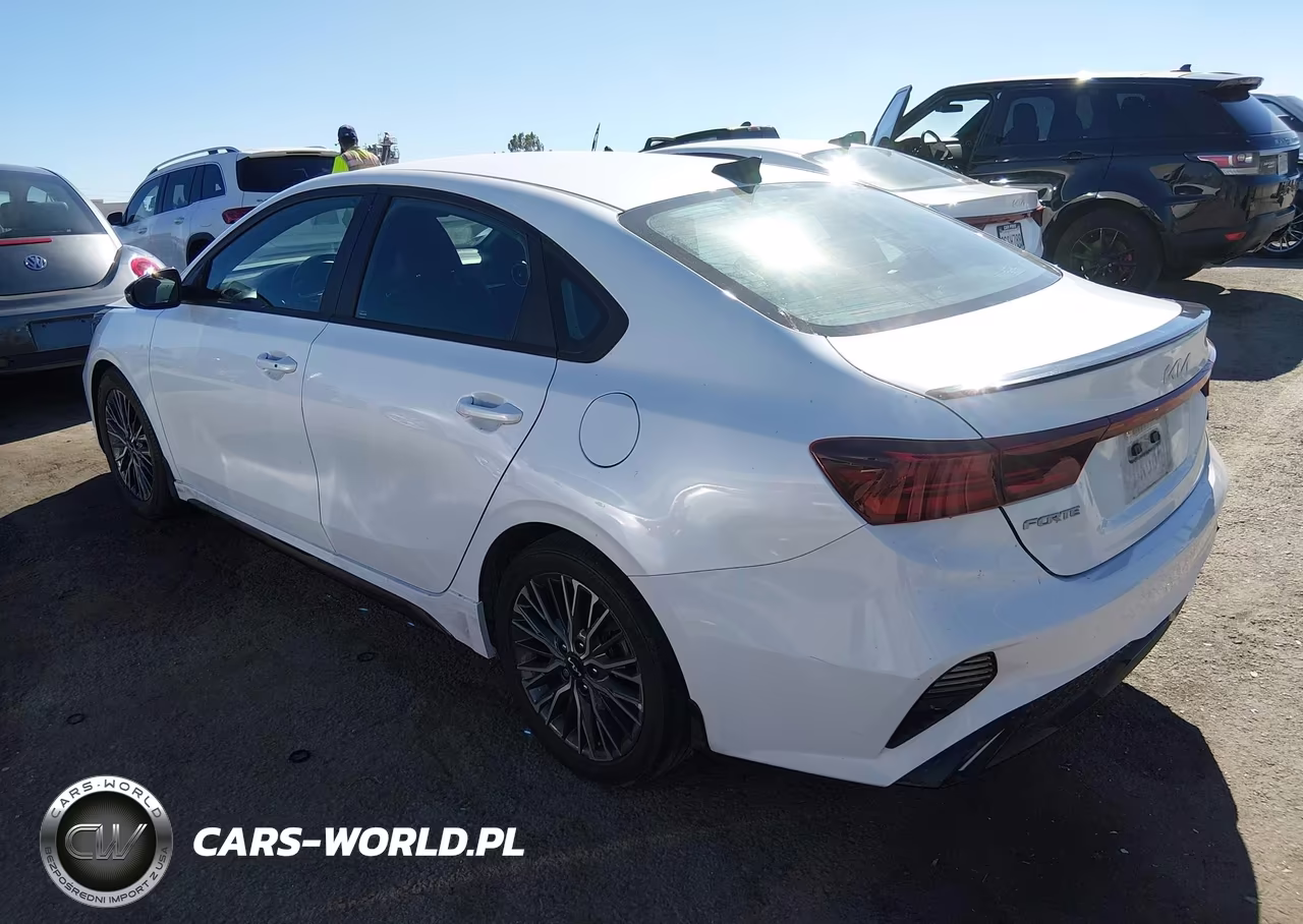 2023 Kia Forte Gt-Line VIN:3KPF54AD0PE559327 - 3