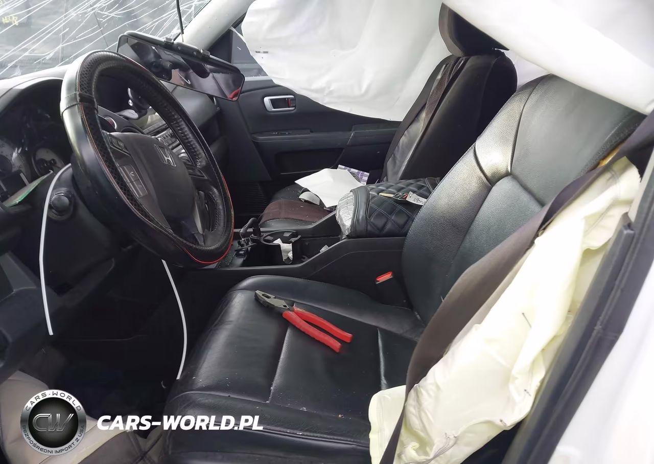2014 Honda Pilot Touring VIN:5FNYF3H92EB011712 - 5