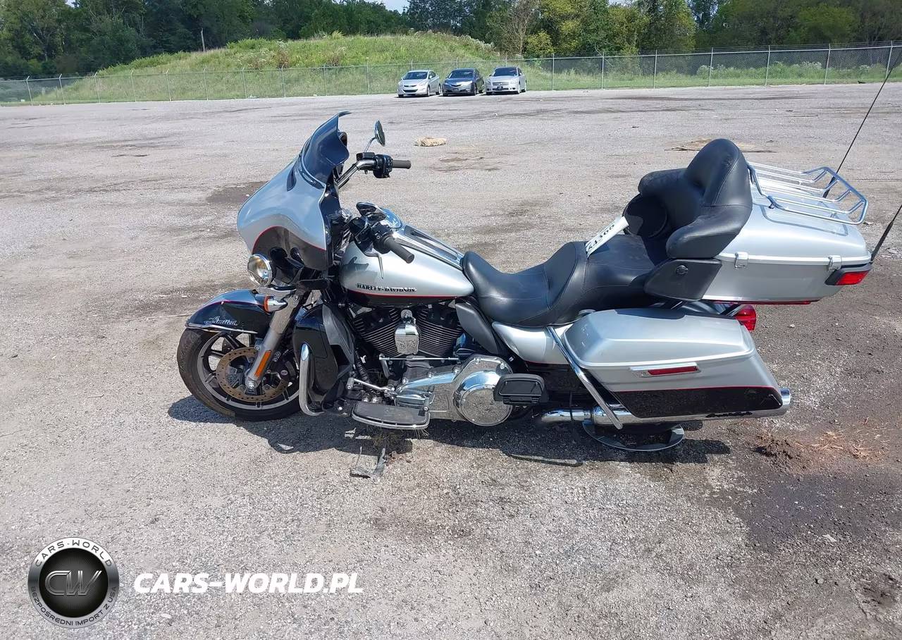 2015 Harley-Davidson Flhtkl Ultra Limited Low VIN:1HD1KKL10FB646150 - 13