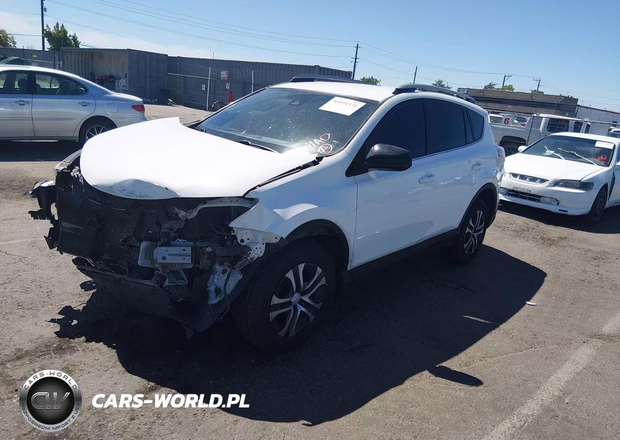 2018 Toyota Rav4 Le VIN:2T3BFREV8JW740425 - 2