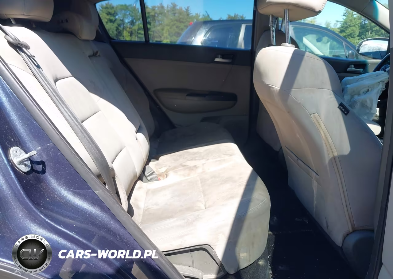 2019 Kia Sportage Lx VIN:KNDPM3AC4K7496203 - 8