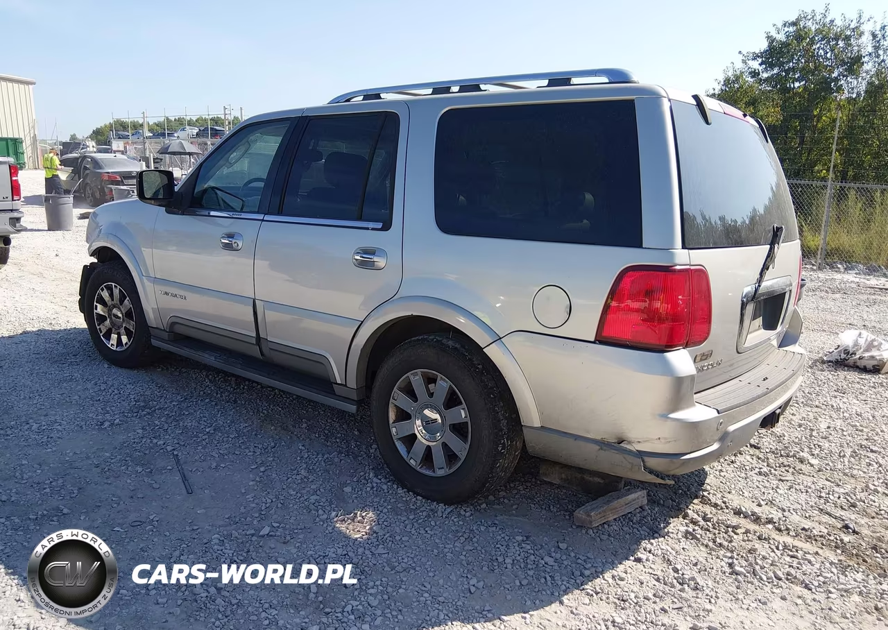 2003 Lincoln Navigator VIN:5LMFU27RX3LJ40146 - 3