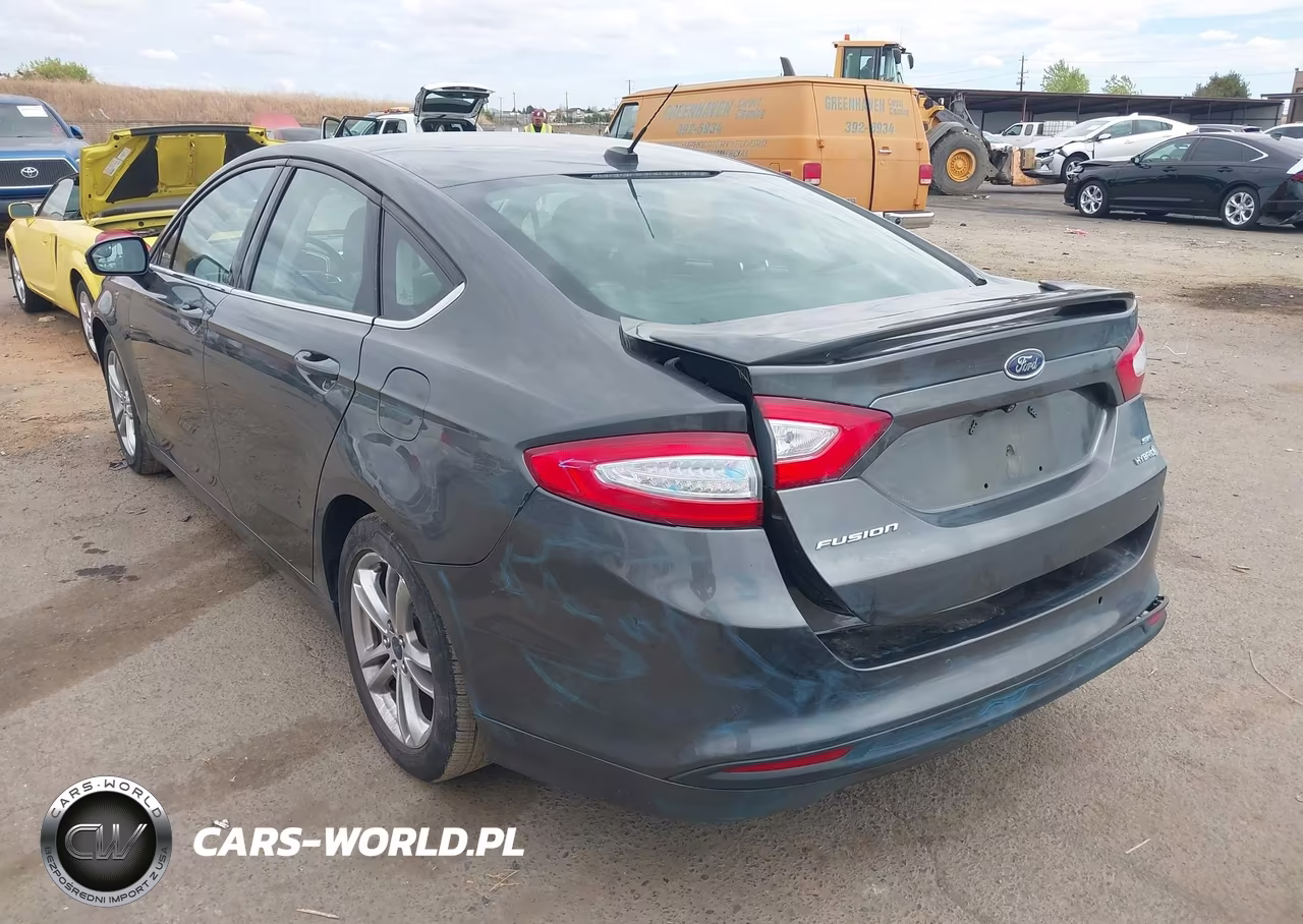 2015 Ford Fusion Hybrid Se VIN:3FA6P0LUXFR226744 - 3