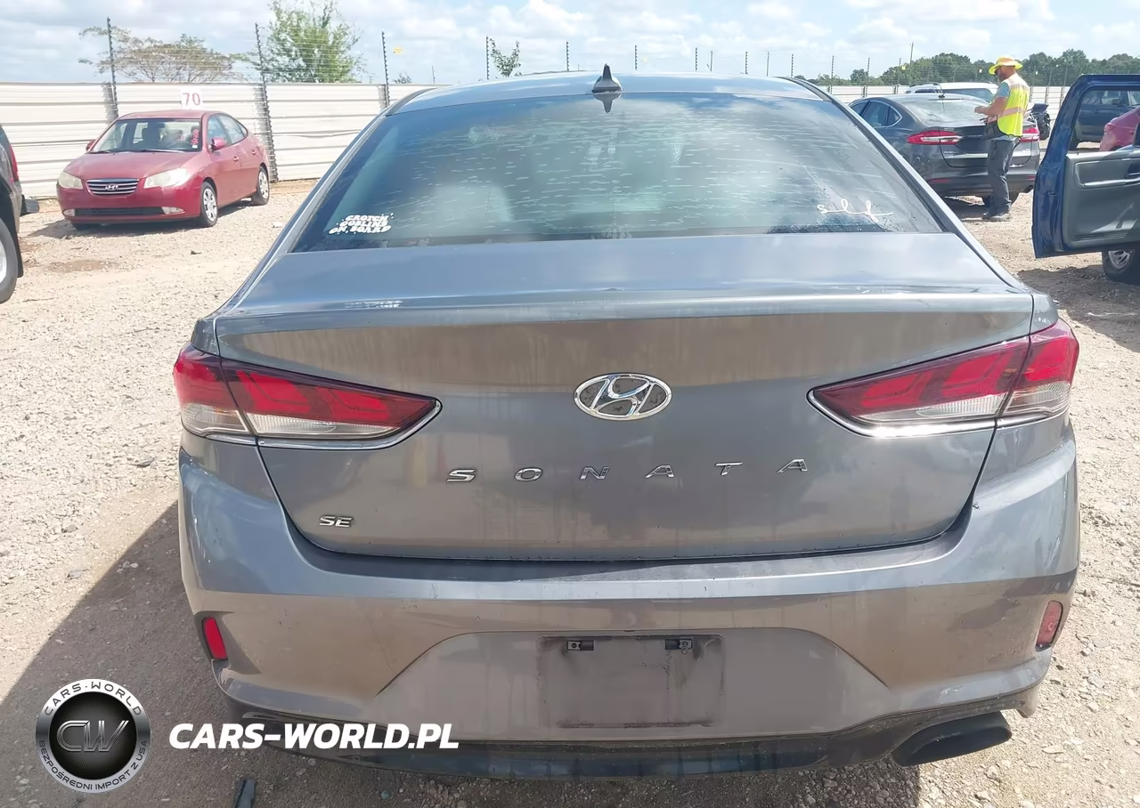 2018 Hyundai Sonata Se VIN:5NPE24AF0JH675992 - 16