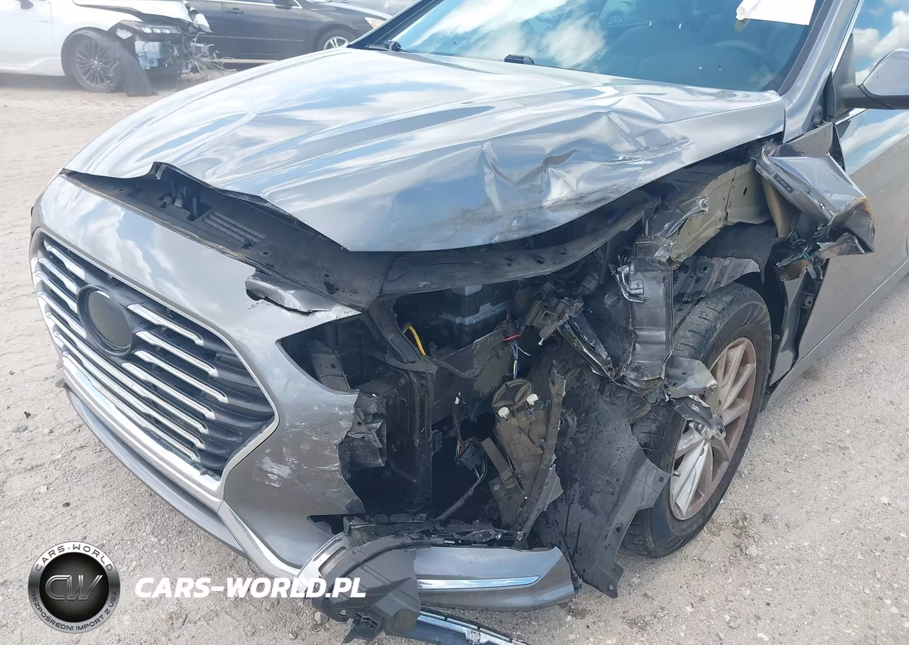 2018 Hyundai Sonata Se VIN:5NPE24AF0JH675992 - 6