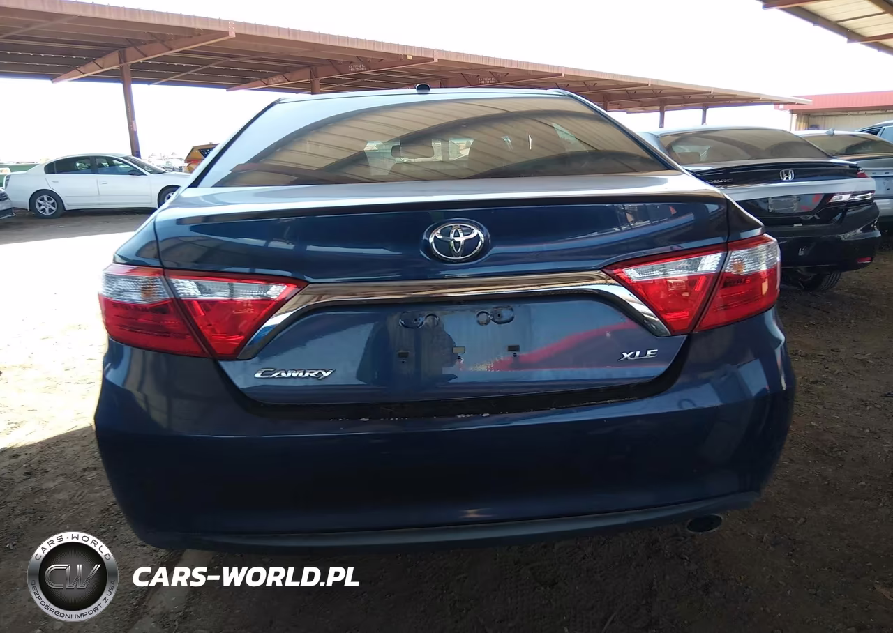 2016 Toyota Camry Xle VIN:4T1BF1FK6GU601028 - 16