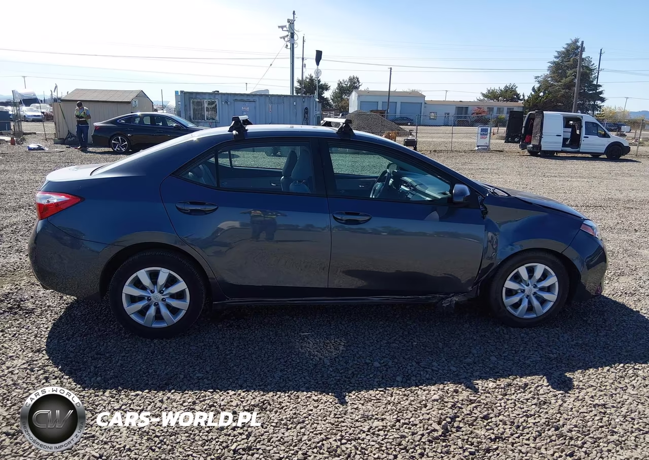 2014 Toyota Corolla Le VIN:5YFBURHE1EP158894 - 13