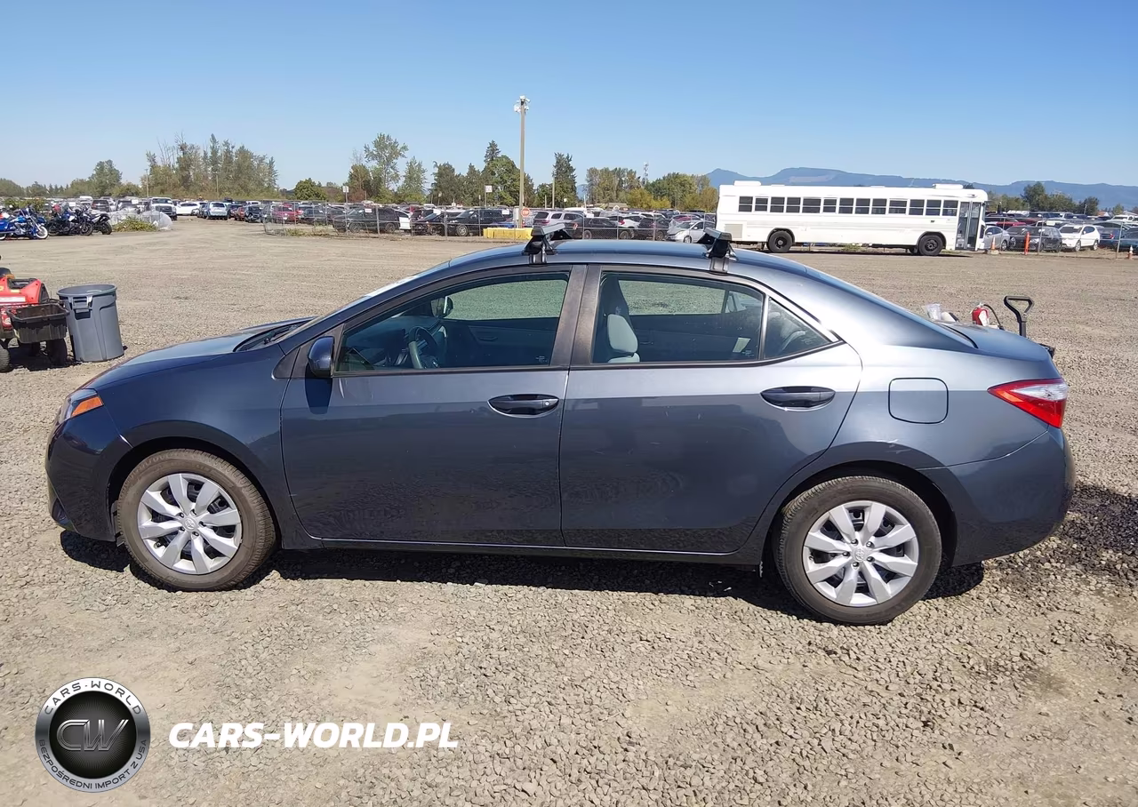 2014 Toyota Corolla Le VIN:5YFBURHE1EP158894 - 14