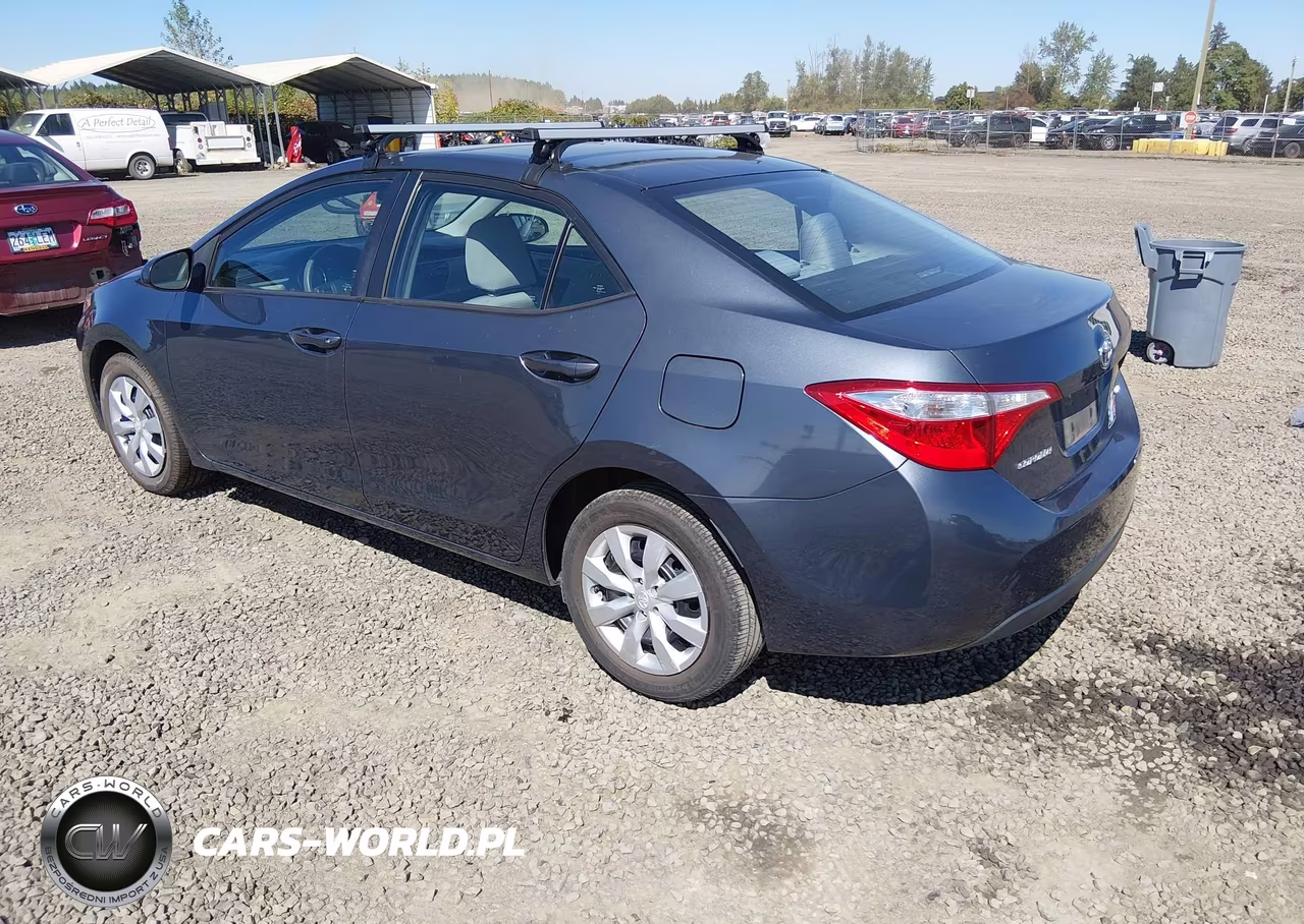 2014 Toyota Corolla Le VIN:5YFBURHE1EP158894 - 3