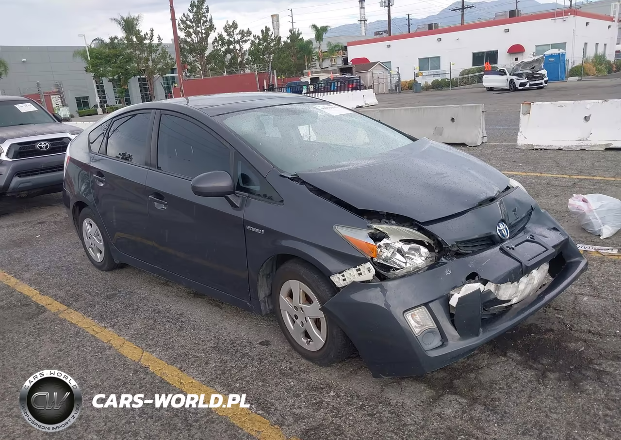 2010 Toyota Prius Iv – zdjęcie 1 z 17