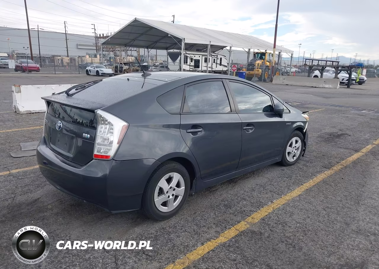 2010 Toyota Prius Iv VIN:JTDKN3DU5A0069390 - 4