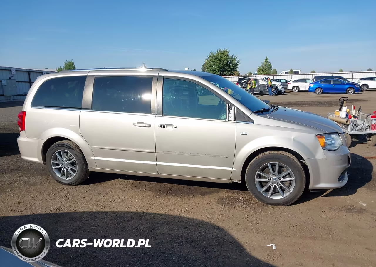 2014 Dodge Grand Caravan Sxt 30Th Anniversary VIN:2C4RDGCG9ER223356 - 14